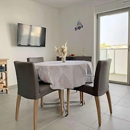 Superbe T2 à Berck-plage - Balcon, Parking Privé Et Accès - Fr-1-646-36 *